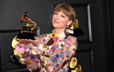 Taylor Swift wins Album of the Year